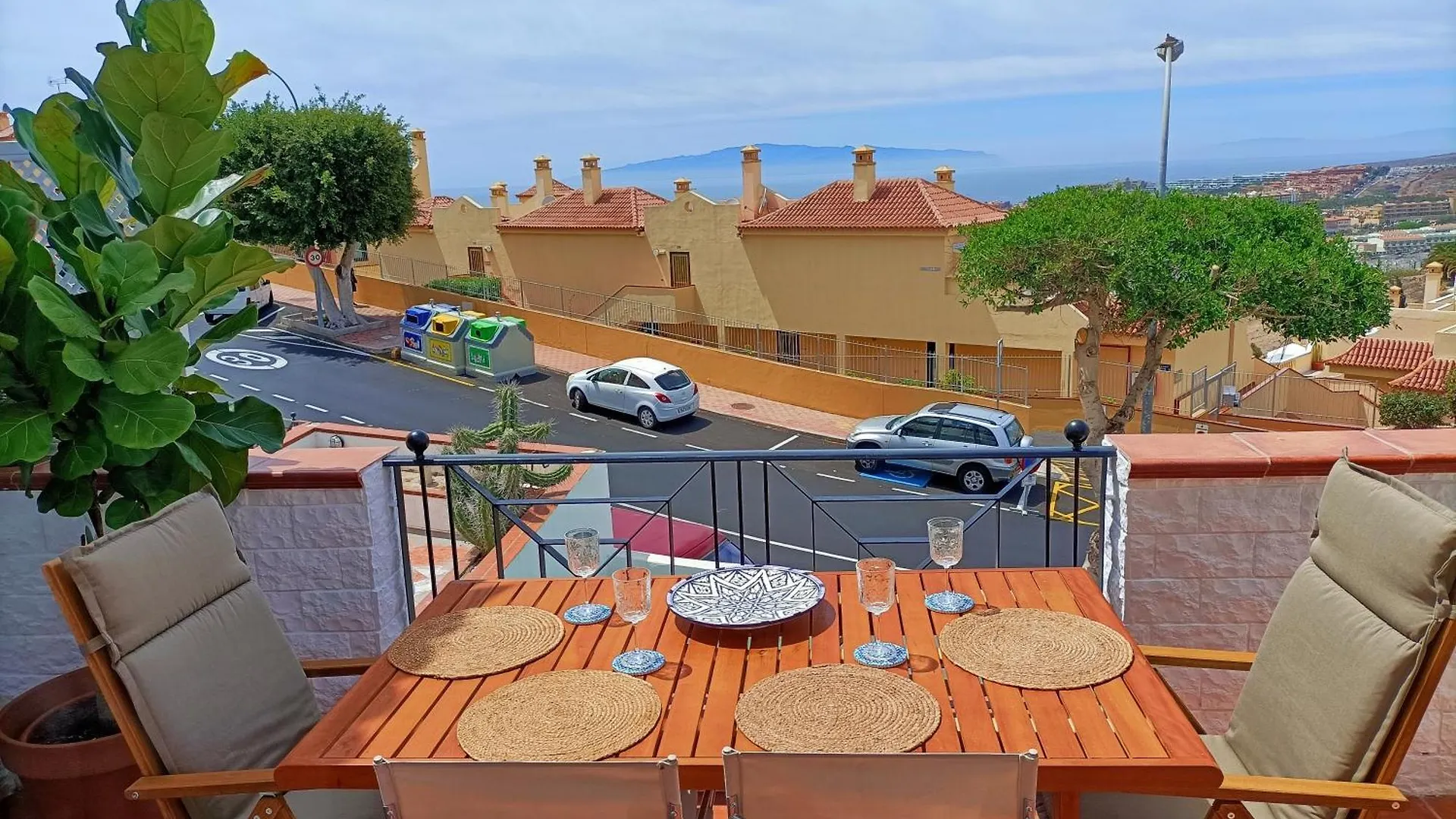 Costa Adeje Topfloor Corner Panoramics Views & Pools 0*, Costa Adeje (Tenerife) Spain